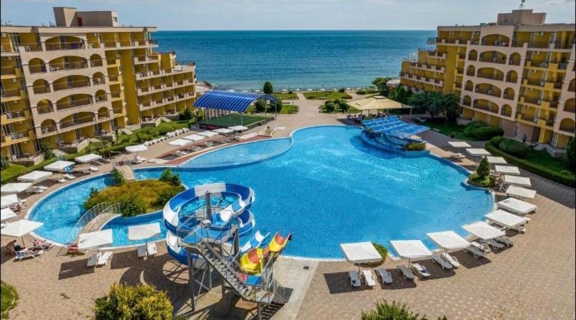 Midia Grand Resort, Aheloy Exteriör bild